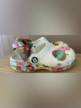 Squishmallows Crocs Youth Classic Clog - White / Multicolor, Padded Strap; Y 12